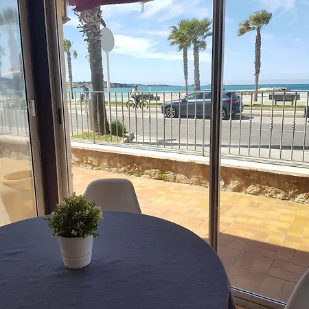 ホテル オテル ベル アズール 2*