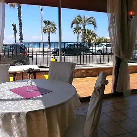 Bel Azur 2*